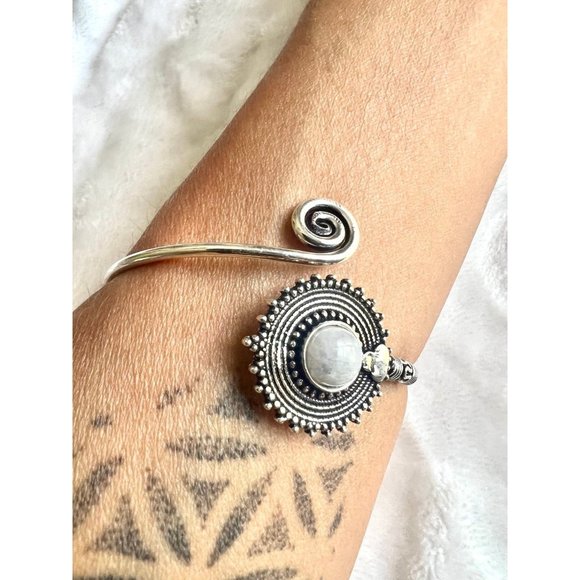 Handmade Jewelry - 925 Rainbow Moonstone Vortex Cuff Bracelet Bangle